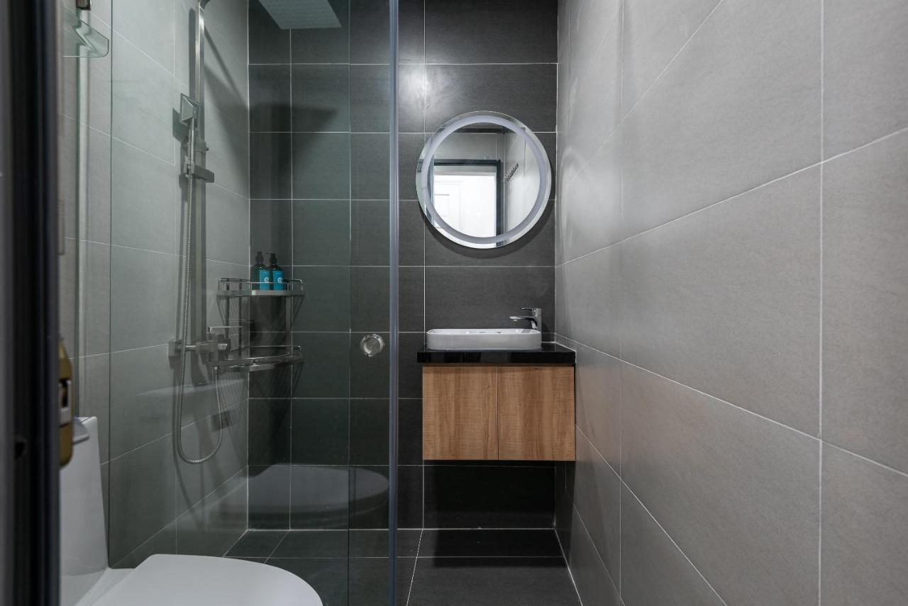 Cozrum Homes - Oriental House Hô Chi Minh-Ville Extérieur photo